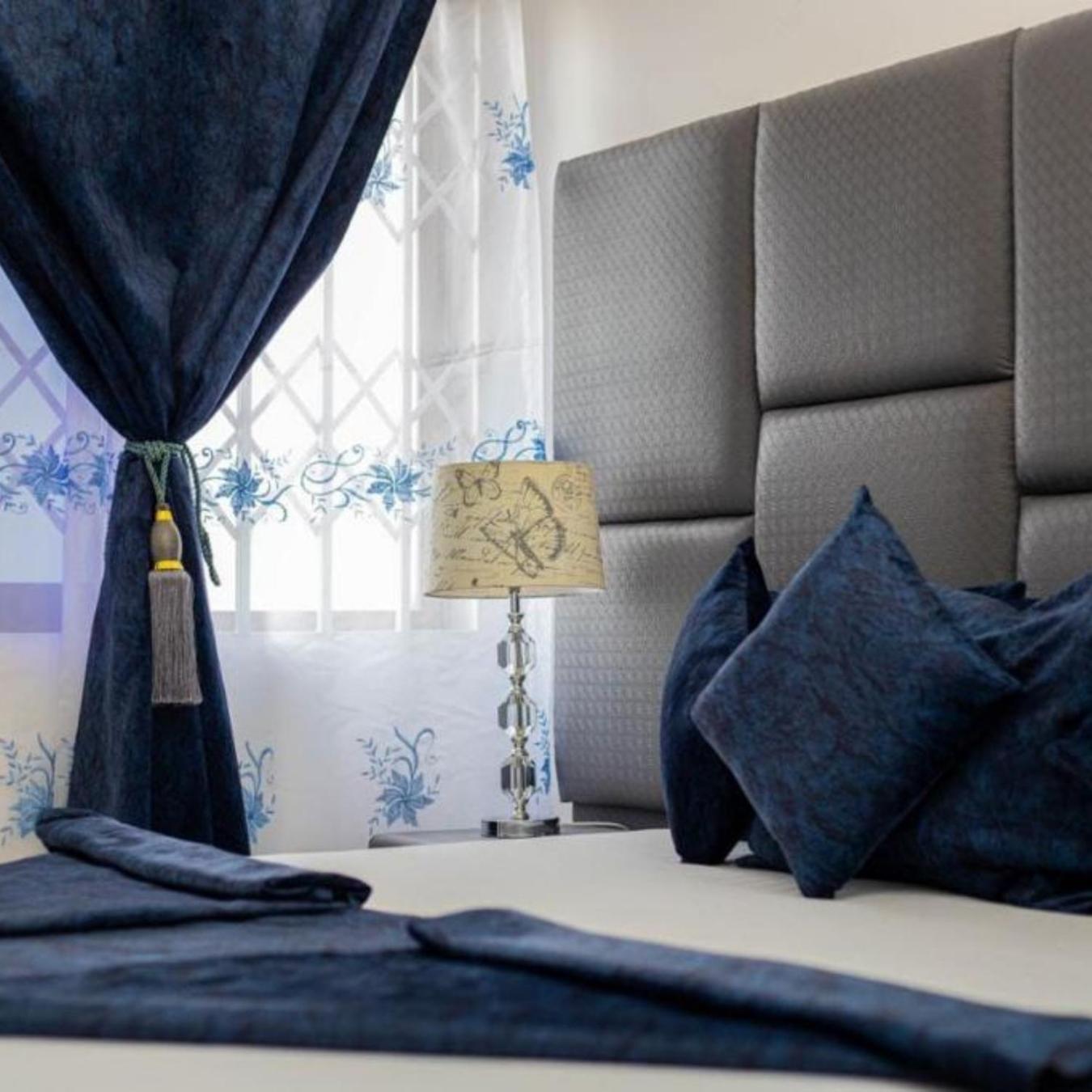 Perriman Hotel Kokrobite エクステリア 写真