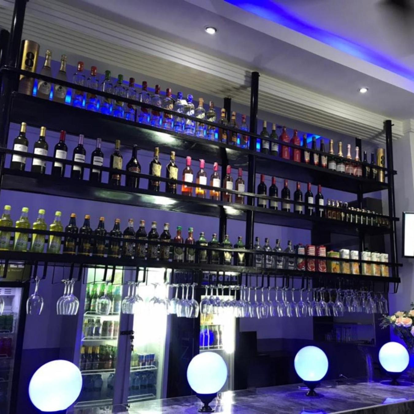 Perriman Hotel Kokrobite エクステリア 写真