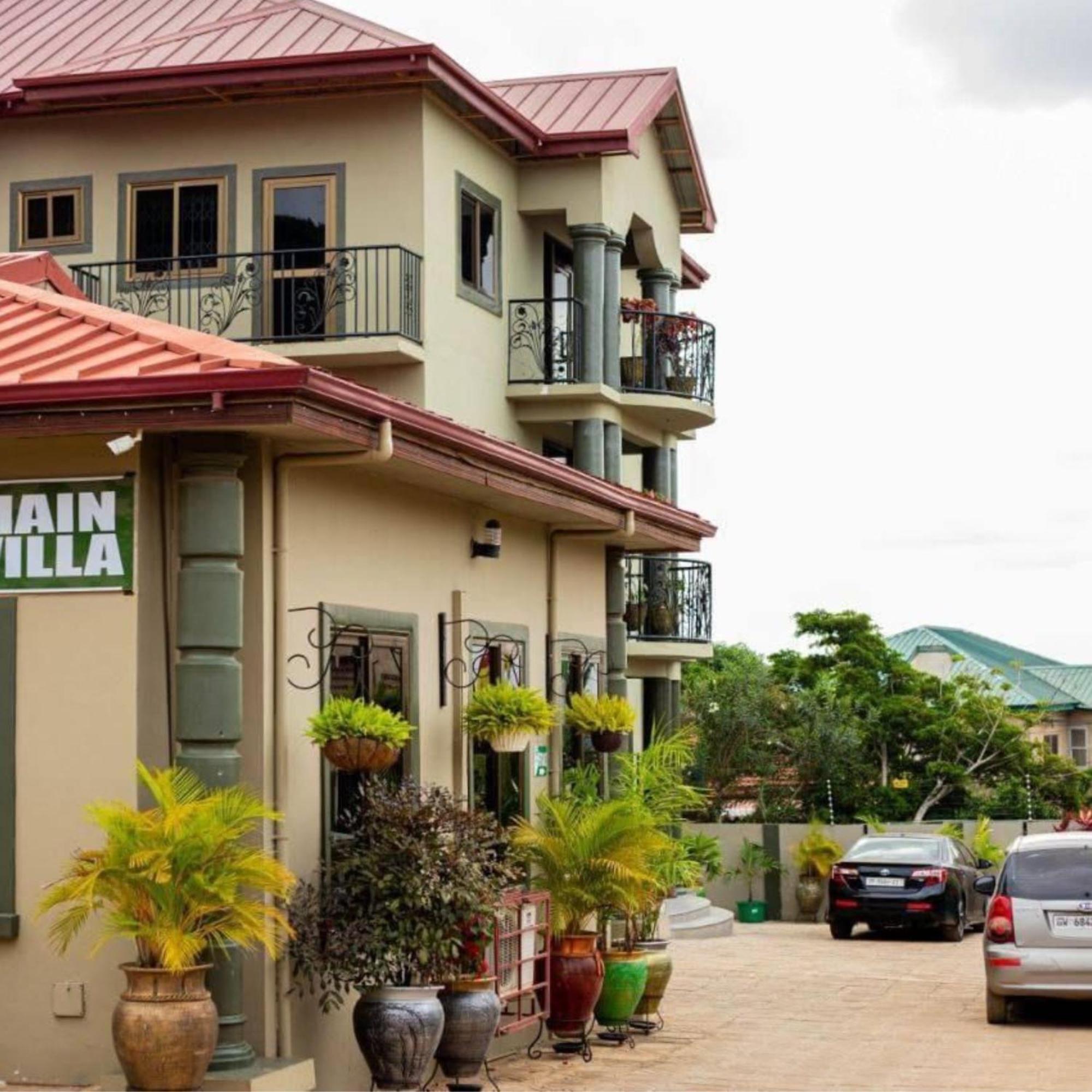 Perriman Hotel Kokrobite エクステリア 写真
